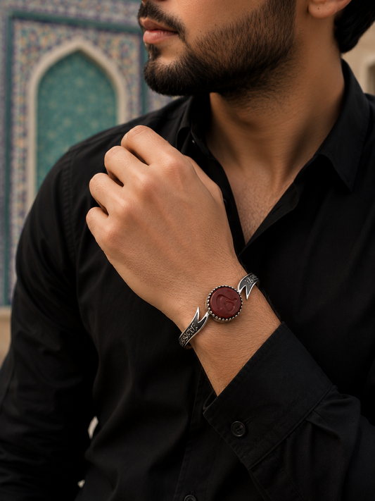 Adjustable bracelet